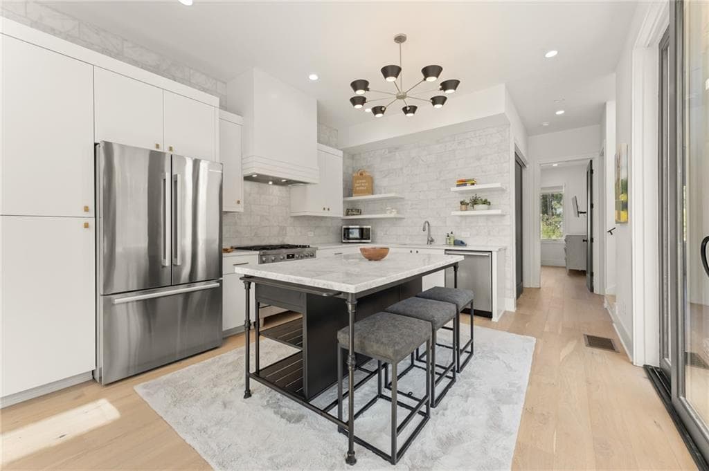 2 bedroom, 3 bathroom, 1,436 sq ft townhouse for sale at 10940 Serenbe Lane, Chattahoochee Hills, GA 30268 — photo 6