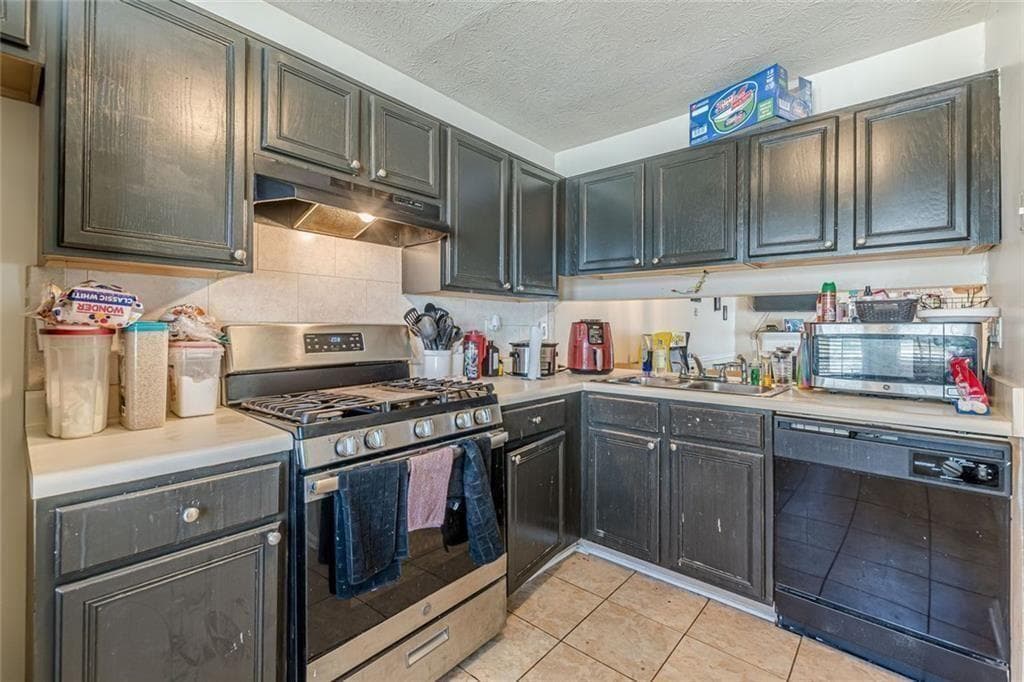 2 bedroom, 3 bathroom, 1,164 sq ft townhouse under contract at 3477 Kingswood Trail, Decatur, GA 30034 — photo 3