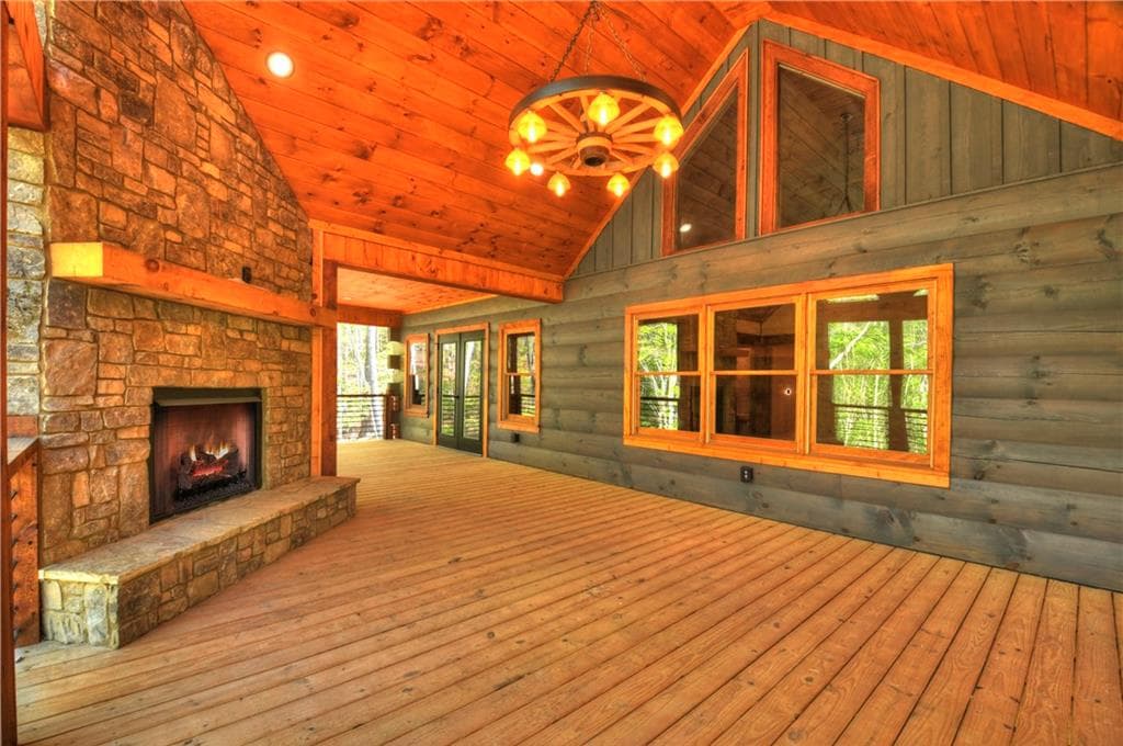 3 bedroom, 3 bathroom, 2,788 sq ft single family residence for sale at 245 Moonstone Drive, Ellijay, GA 30540 — photo 7