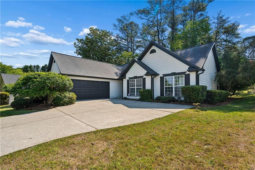 2765 Avalon Meadows Lane, Lawrenceville, GA 30044 — most recent listing photo