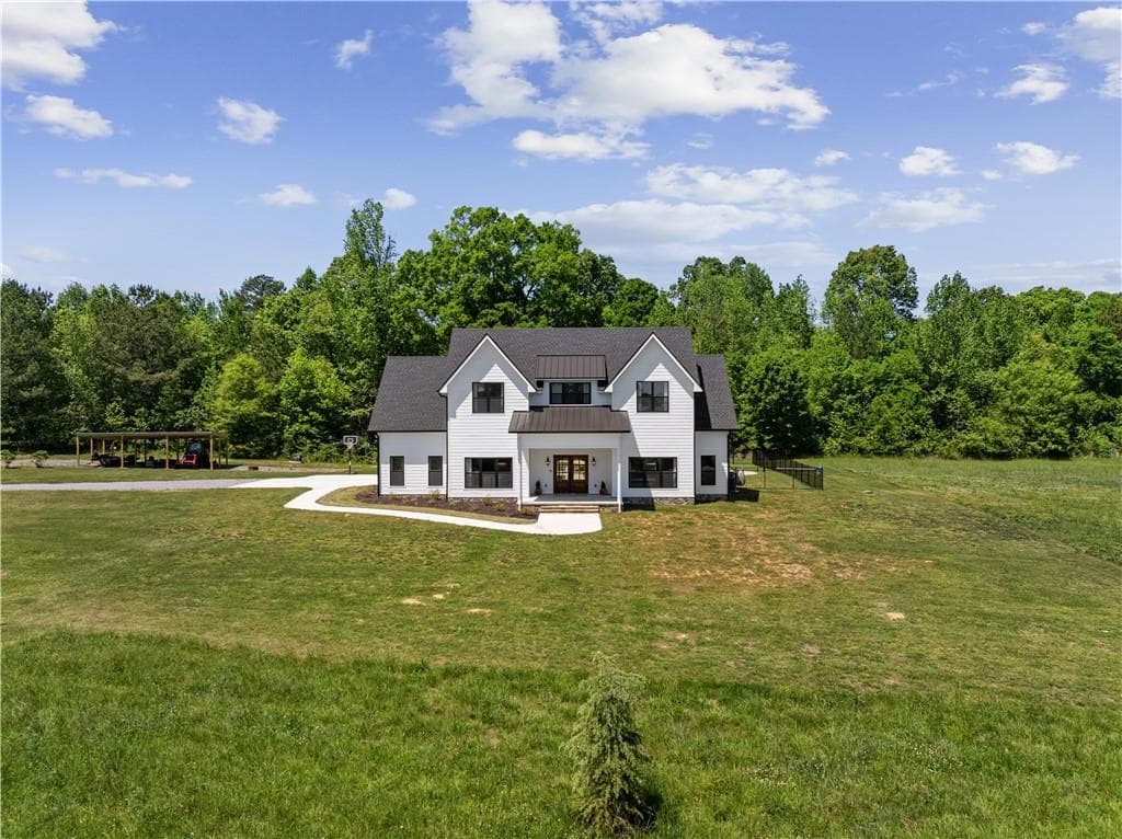 4 bedroom, 4 bathroom, 3,813 sq ft single family residence for sale at 876 Cline Road, Resaca, GA 30735 — photo 3