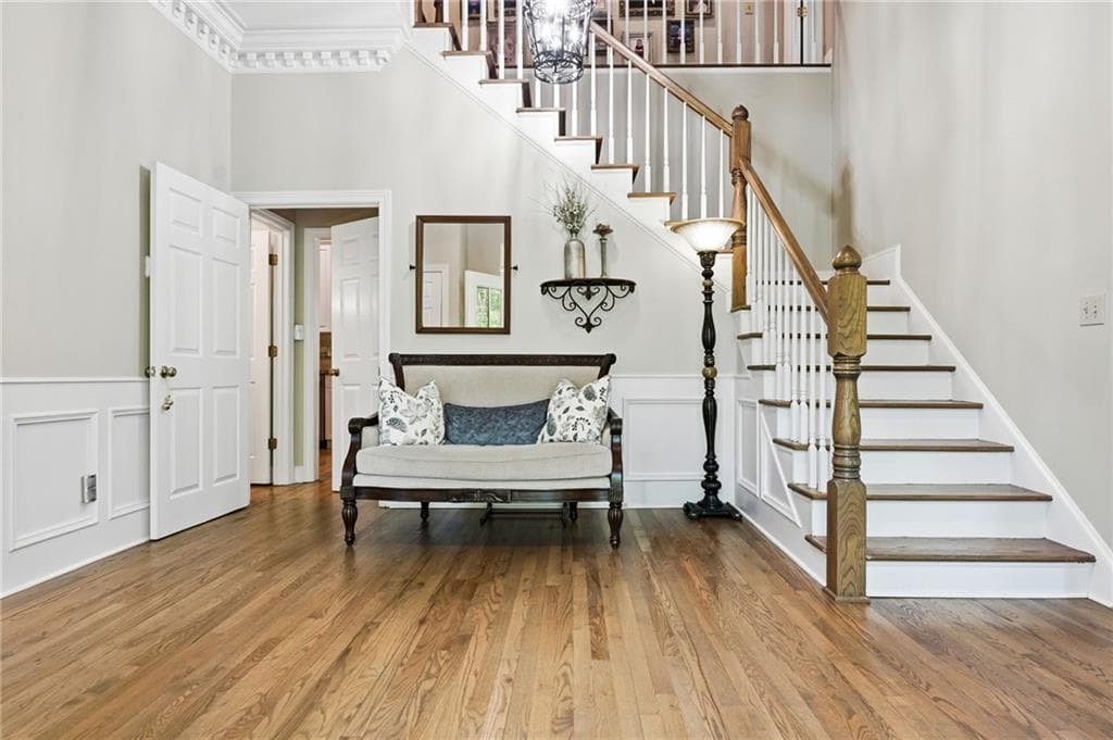 4 bedroom, 4 bathroom, 3,464 sq ft single family residence under contract at 130 Farm Hill Circle, Roswell, GA 30075 — photo 8