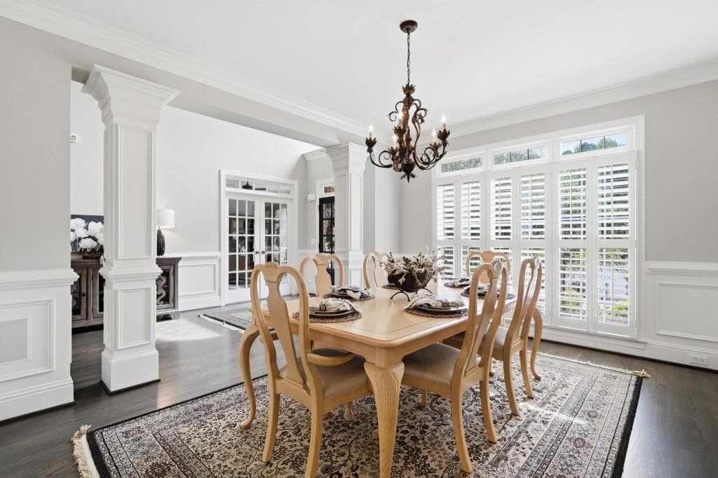 6 bedroom, 5 bathroom, 5,985 sq ft single family residence under contract at 313 Meadow Lark Crossing, Canton, GA 30114 — photo 10