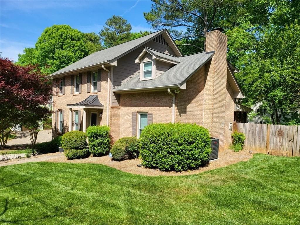210 Wickerberry Hollow, Roswell, GA 30075 — most recent listing photo