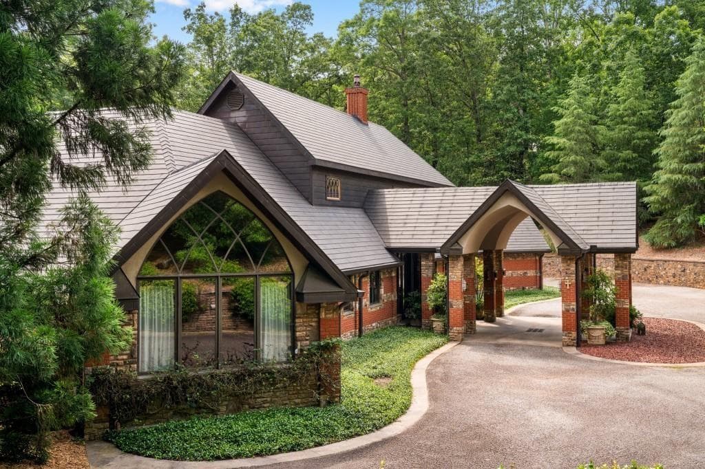 4 bedroom, 6 bathroom, 6,583 sq ft single family residence for sale at 114 Lees Lake Road, Fayetteville, GA 30214 — photo 5
