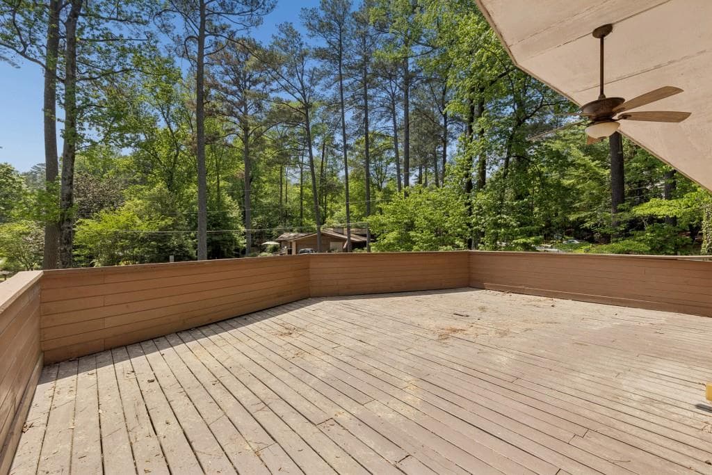 4 bedroom, 3 bathroom, 2,740 sq ft single family residence for sale at 2001 Castleway Lane, Atlanta, GA 30345 — photo 10