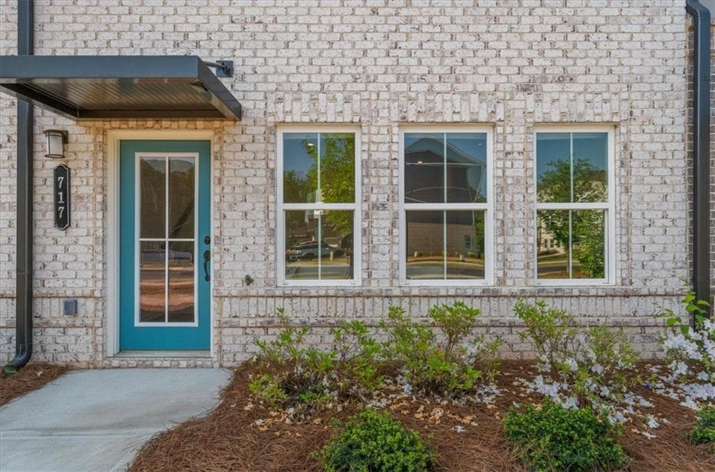 3 bedroom, 4 bathroom, 1,972 sq ft townhouse for sale at 717 Payton Lane, Acworth, GA 30102 — photo 10