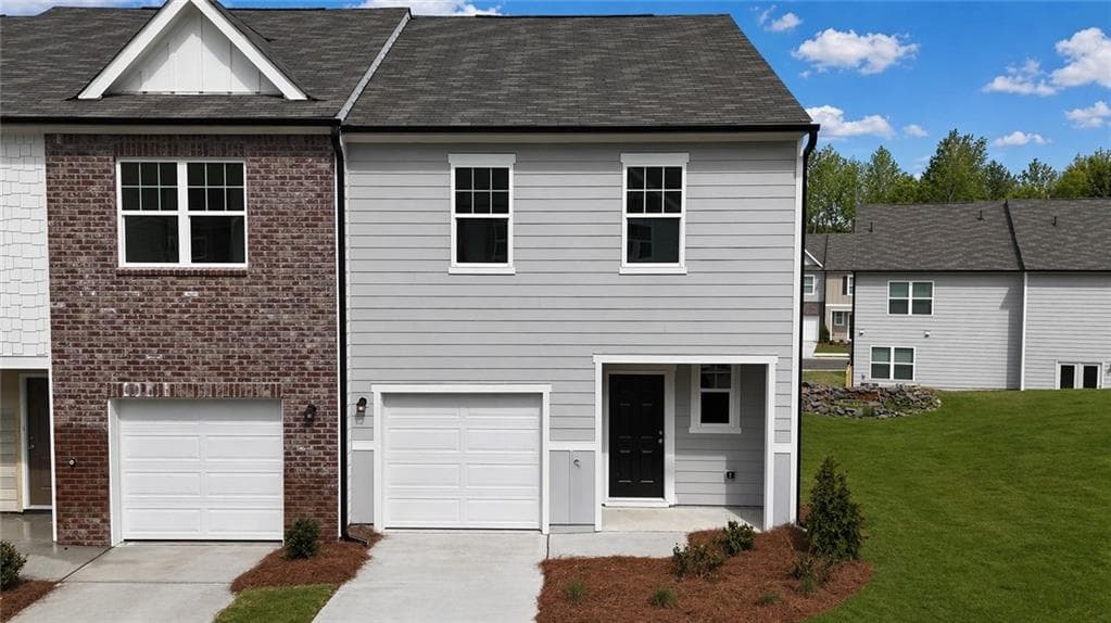 3 bedroom, 3 bathroom, 1,421 sq ft townhouse sold at 2079 Emerson Drive, Auburn, GA 30011