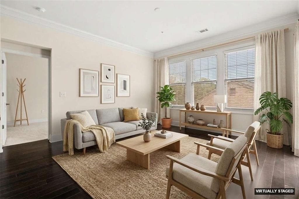 2 bedroom, 2 bathroom, 1,363 sq ft condominium for sale at 3621 Vinings Slope 3407, Atlanta, GA 30339 — photo 2