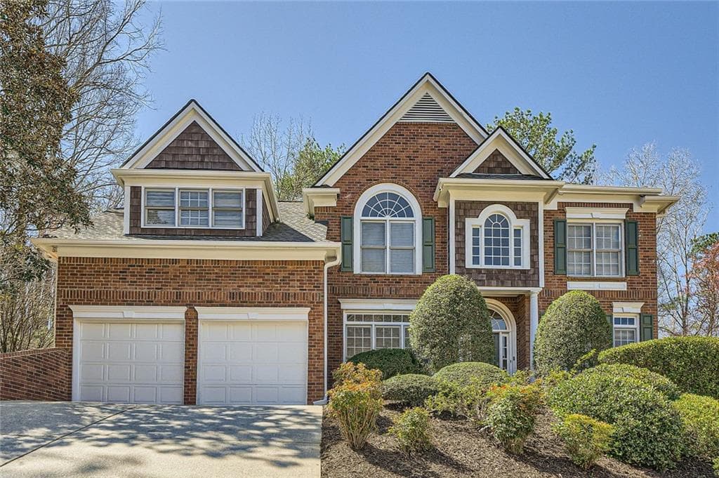 4 bedroom, 5 bathroom, 4,457 sq ft single family residence for sale at 5106 Vinings Estates Way, Mableton, GA 30126 — photo 2