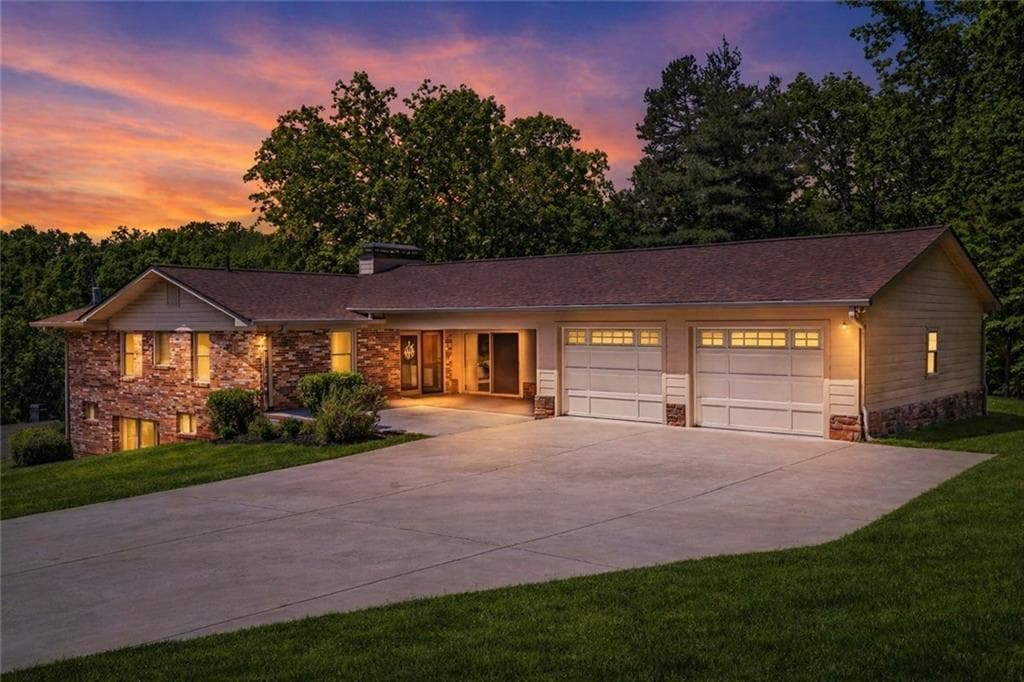 5345 Green Cove Road, Gainesville, GA 30504 — most recent listing photo