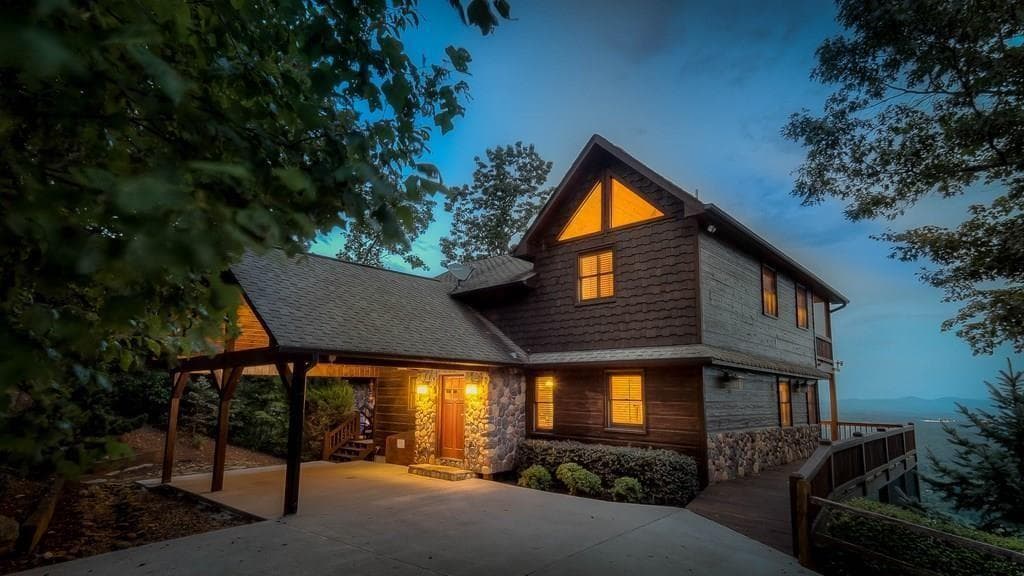 173 Sunrock Mountain Trail, Blue Ridge, GA 30513 — most recent listing photo
