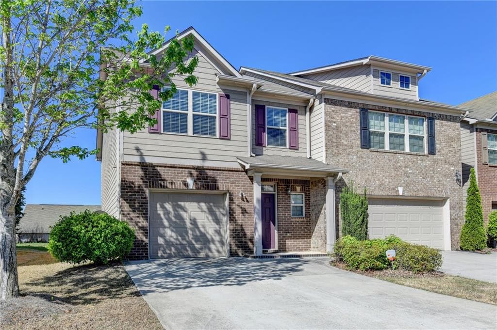 3 bedroom, 3 bathroom, 1,922 sq ft townhouse for sale at 2520 MORGAN CHASE Drive, Buford, GA 30519 — photo 3