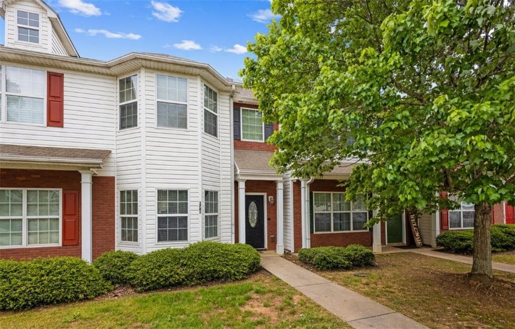 1761 Glen View Way, Hampton, GA 30228 — most recent listing photo