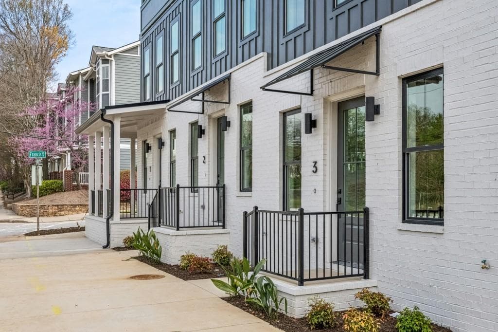 1160 Boulevard 2, Atlanta, GA 30312 — most recent listing photo
