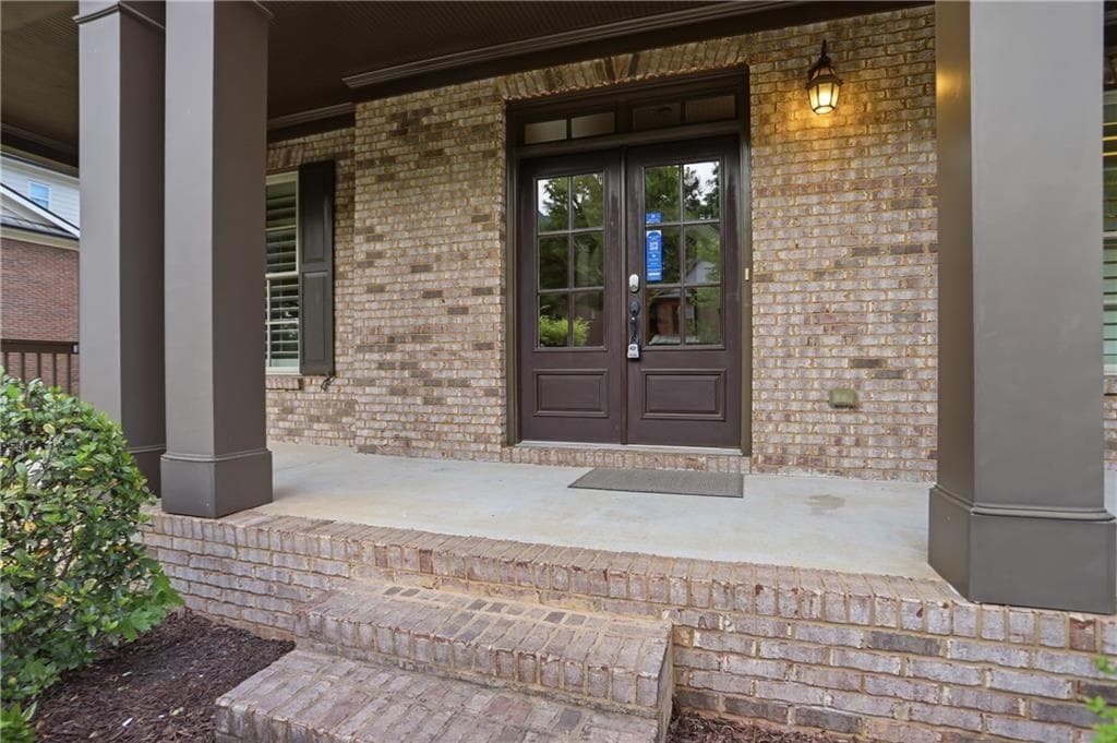 5 bedroom, 4 bathroom, 5,584 sq ft single family residence for sale at 115 Cochran Farms Drive, Roswell, GA 30075 — photo 9