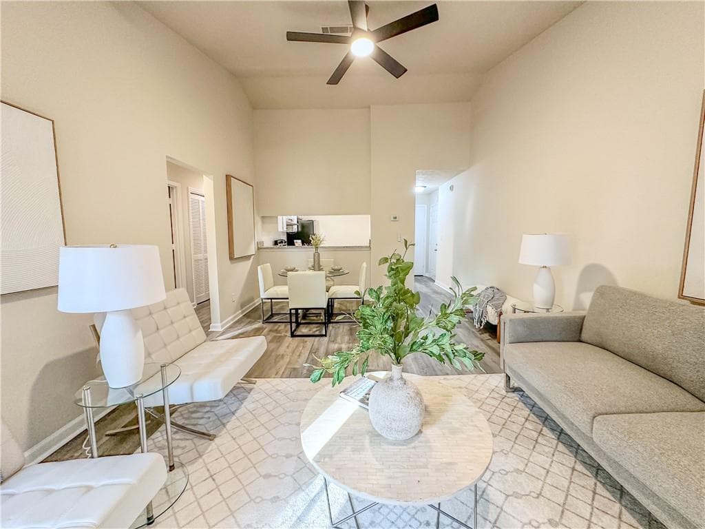 382 Teal Court, Roswell, GA 30076 — most recent listing photo