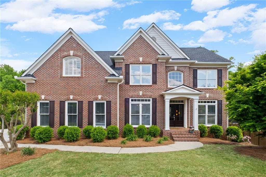 5 bedroom, 3 bathroom, 2,900 sq ft single family residence sold at 802 Windsor Ridge, Canton, GA 30115