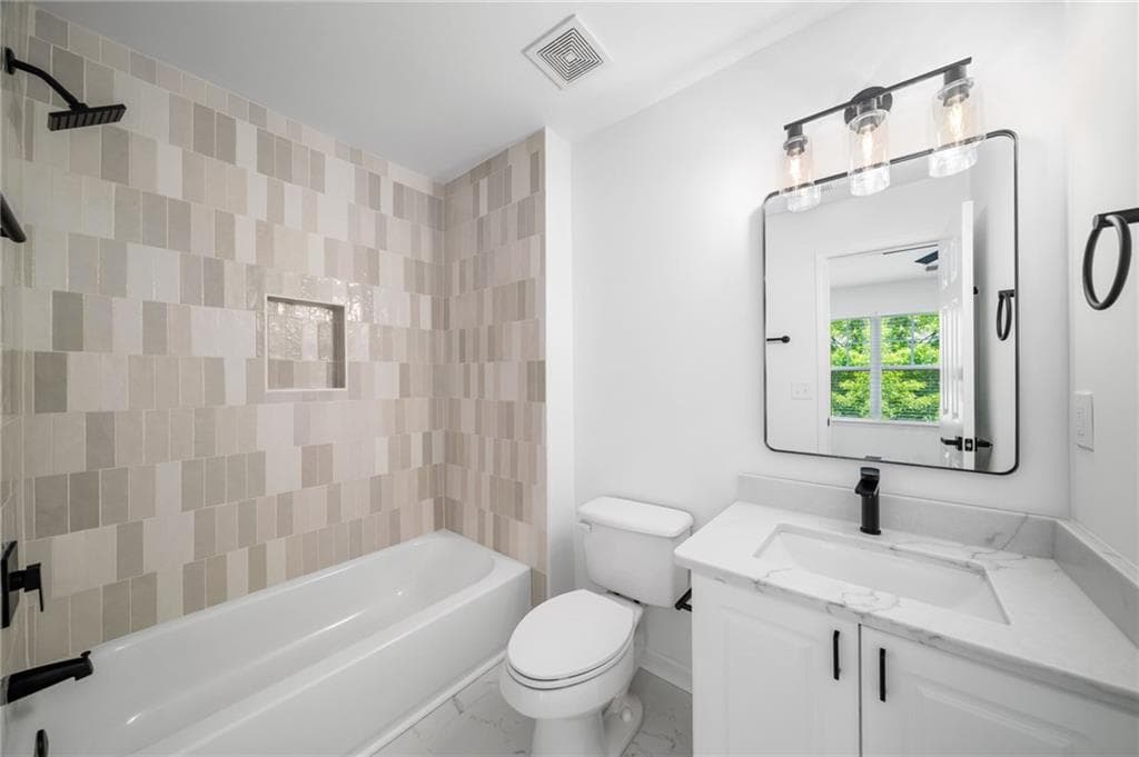 3 bedroom, 4 bathroom, 1,326 sq ft townhouse for sale at 1232 Liberty Parkway, Atlanta, GA 30318 — photo 5