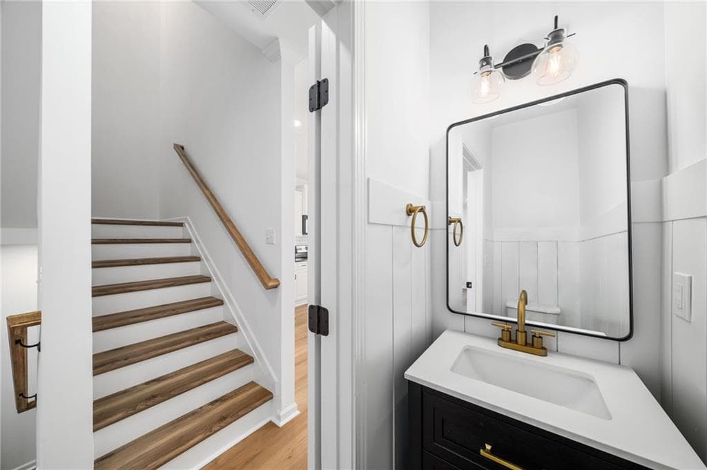 3 bedroom, 4 bathroom, 1,326 sq ft townhouse for sale at 1232 Liberty Parkway, Atlanta, GA 30318 — photo 8