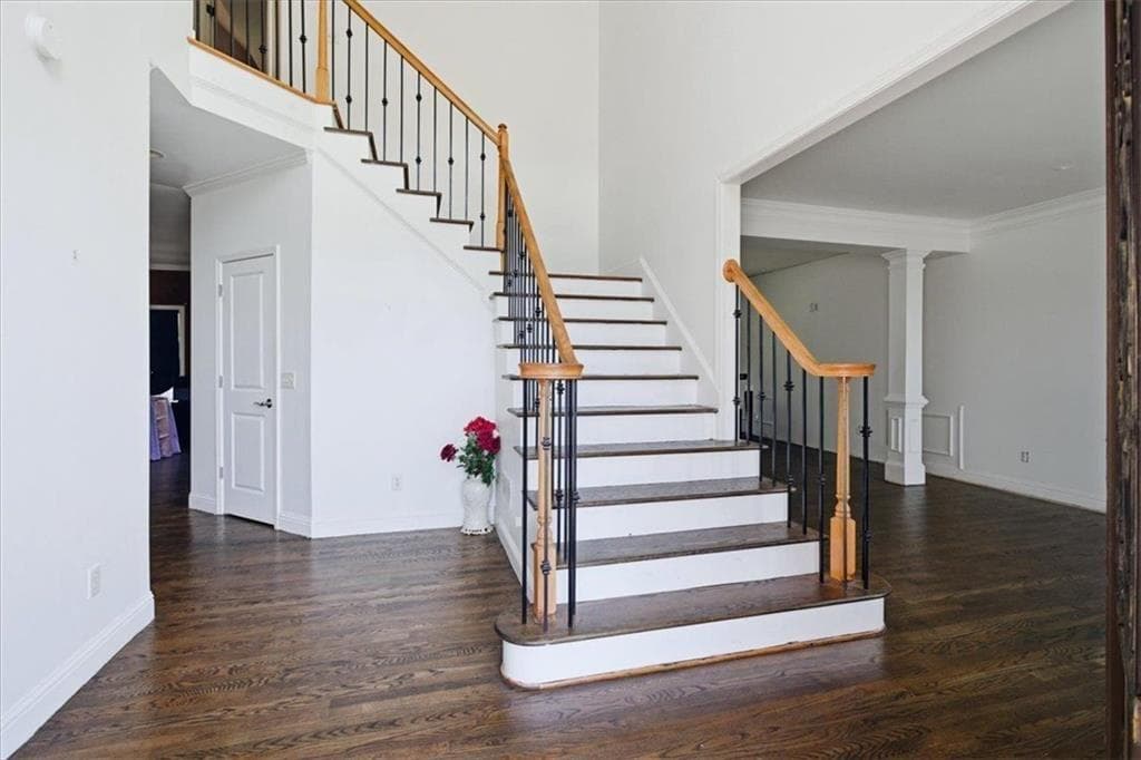 5 bedroom, 4 bathroom, 2,949 sq ft single family residence under contract at 832 Dolly Avenue, Atlanta, GA 30331 — photo 7