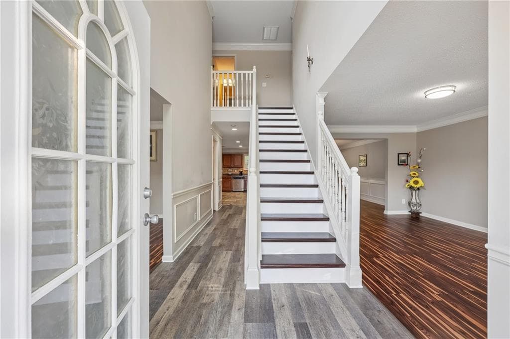 5 bedroom, 3 bathroom, 3,377 sq ft single family residence for sale at 1943 Tulip Petal Road, Auburn, GA 30011 — photo 3