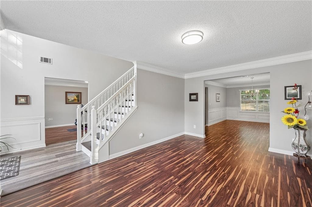 5 bedroom, 3 bathroom, 3,377 sq ft single family residence for sale at 1943 Tulip Petal Road, Auburn, GA 30011 — photo 4