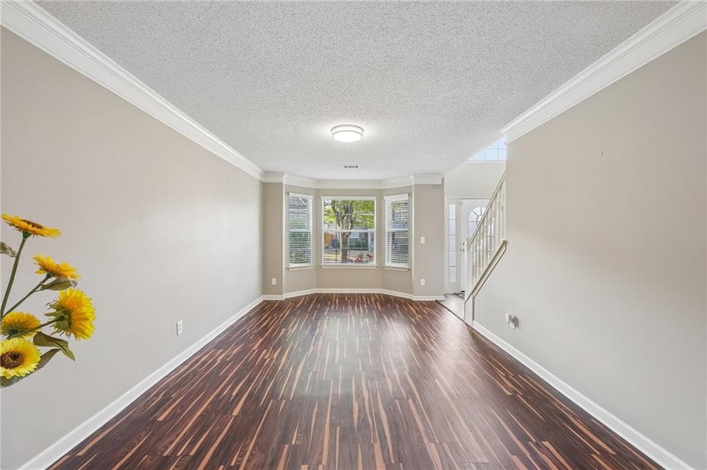 5 bedroom, 3 bathroom, 3,377 sq ft single family residence for sale at 1943 Tulip Petal Road, Auburn, GA 30011 — photo 5