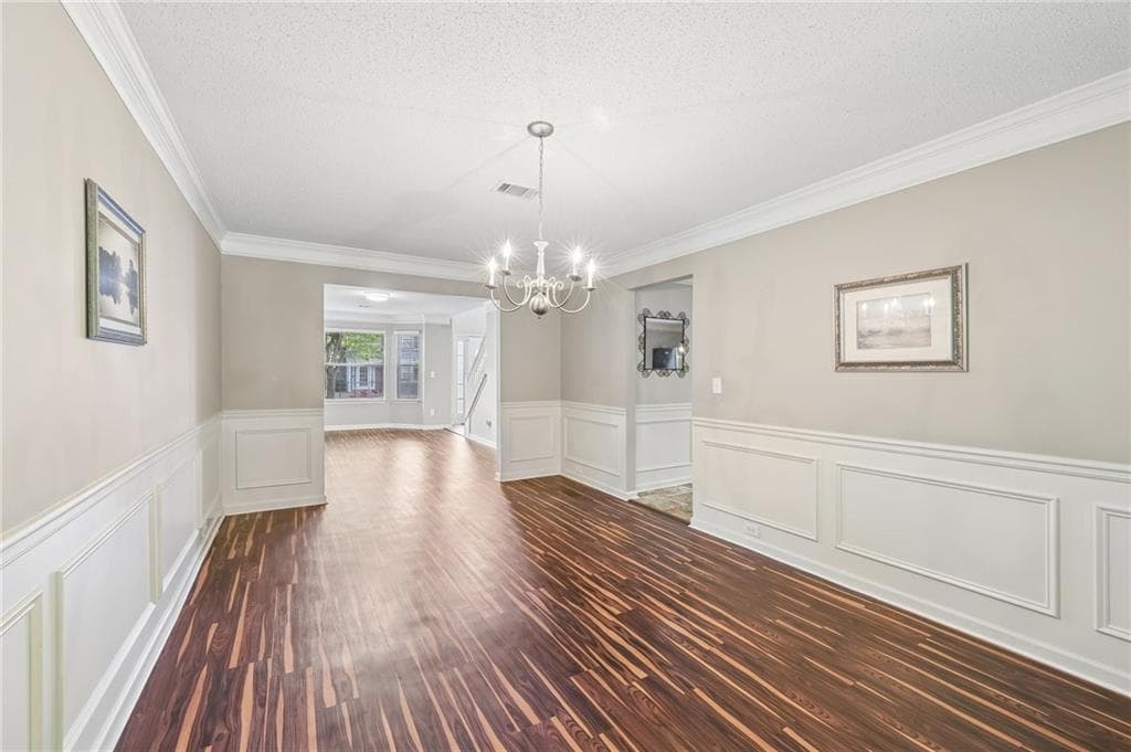 5 bedroom, 3 bathroom, 3,377 sq ft single family residence for sale at 1943 Tulip Petal Road, Auburn, GA 30011 — photo 7