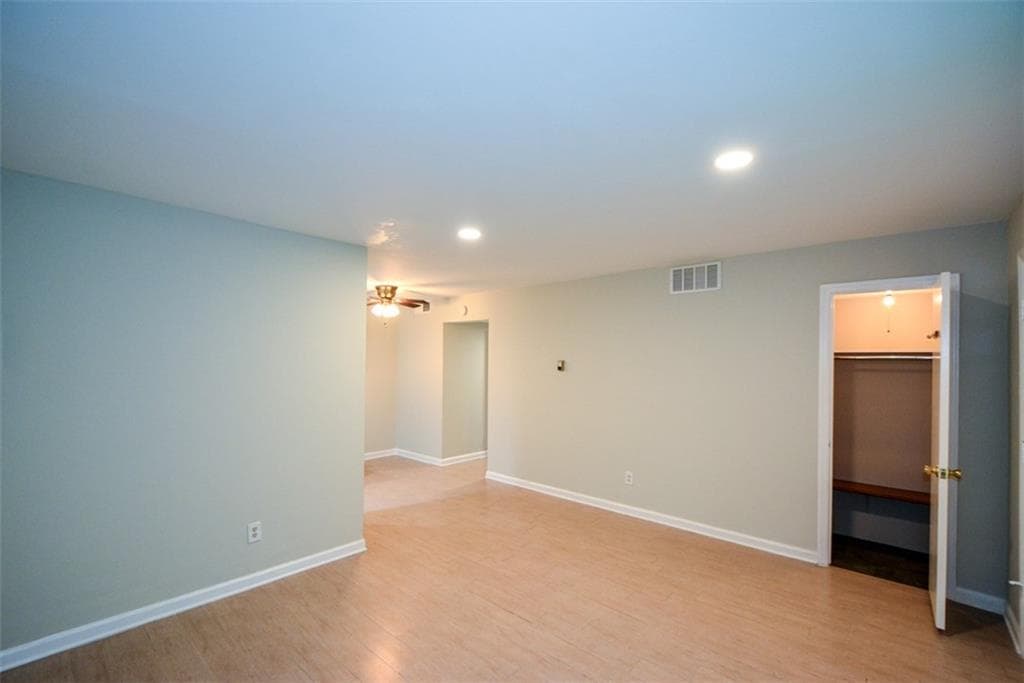 1 bedroom, 1 bathroom, 768 sq ft condominium for sale at 3113 Colonial Way M, Atlanta, GA 30341 — photo 8