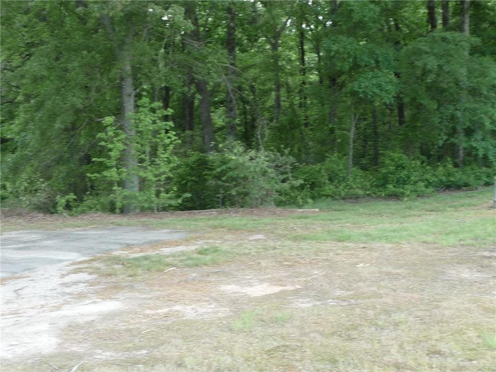 3 bedroom, 1 bathroom, 1,689 sq ft single family residence for sale at 1184 Highway 124, Hoschton, GA 30548 — photo 5
