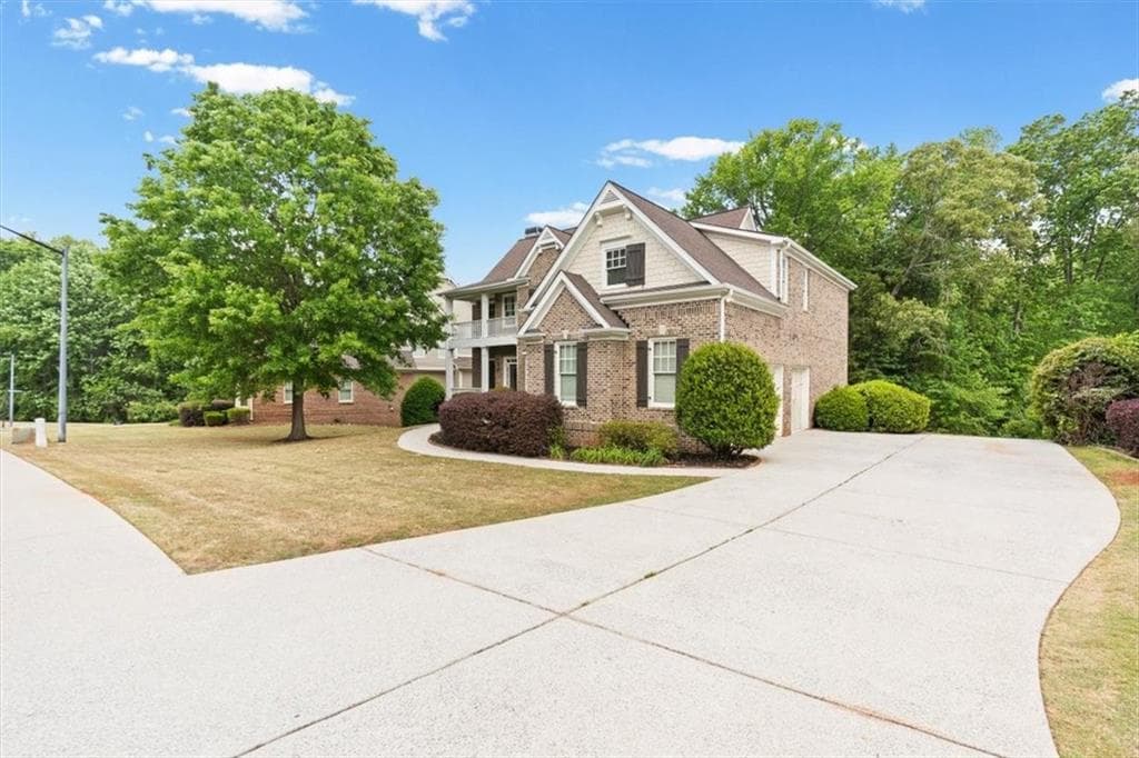 7 bedroom, 5 bathroom, 4,632 sq ft single family residence for sale at 1183 Hillside Green Way, Powder Springs, GA 30127 — photo 2