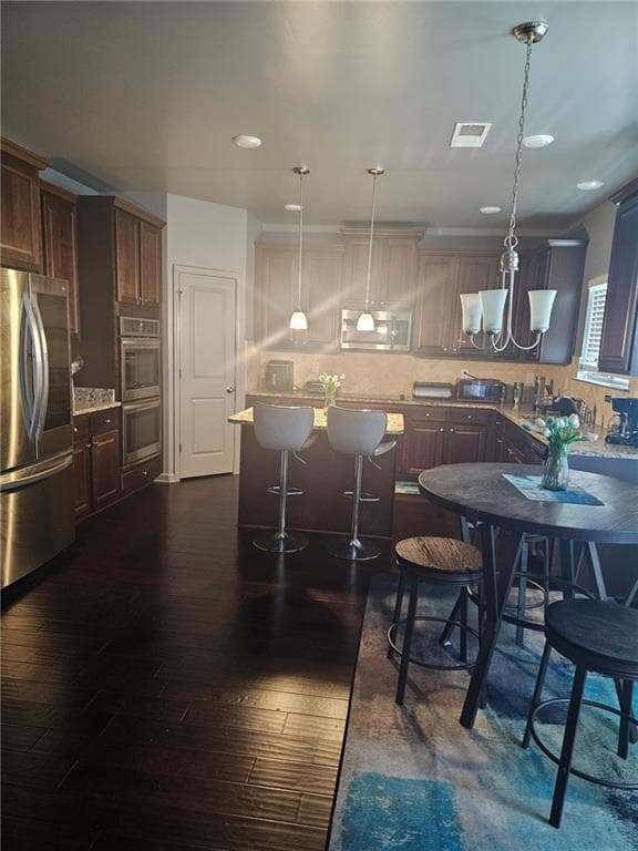 5 bedroom, 3 bathroom, 3,338 sq ft single family residence under contract at 9790 Braxley Way, Jonesboro, GA 30238 — photo 3
