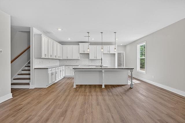 4 bedroom, 3 bathroom, 1,871 sq ft townhouse for sale at 2542 Harbor Ridge Pass Lot 342, Gainesville, GA 30507 — photo 8
