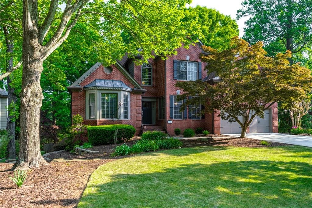 5 bedroom, 4 bathroom, 3,239 sq ft single family residence sold at 130 Providence Oaks Circle, Alpharetta, GA 30009
