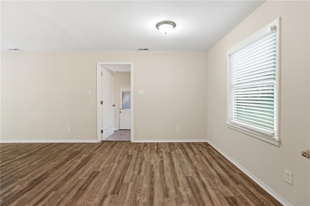 4 bedroom, 1 bathroom, 1,125 sq ft single family residence for sale at 3660 Fairlane Drive, Atlanta, GA 30331 — photo 10