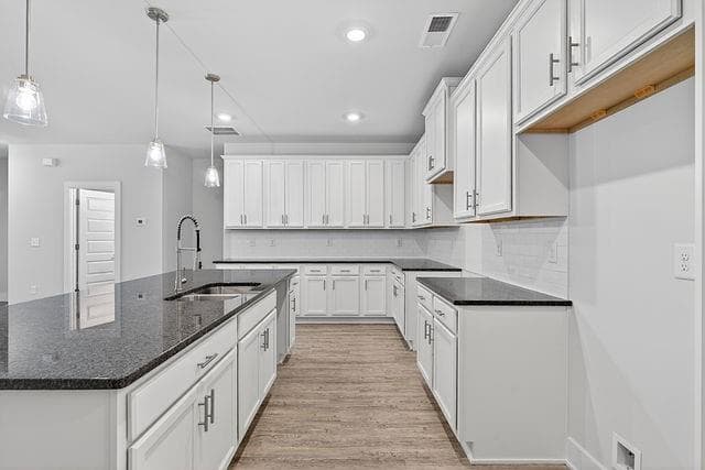 3 bedroom, 3 bathroom, 1,869 sq ft townhouse for sale at 2534 Harbor Ridge Pass 344, Gainesville, GA 30507 — photo 9