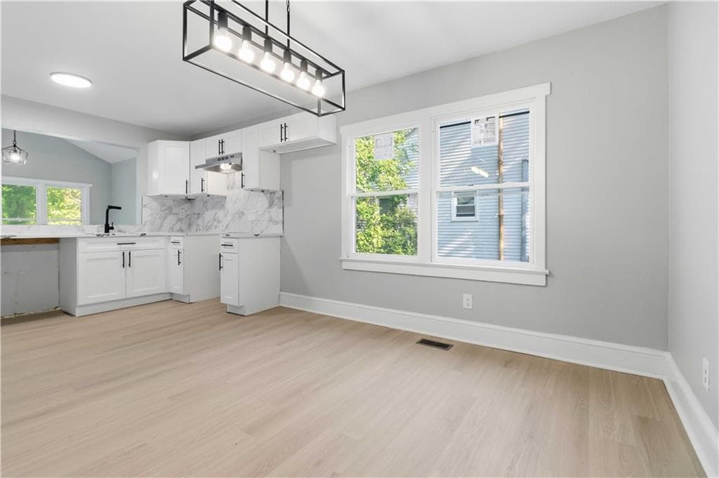 3 bedroom, 2 bathroom, 1,292 sq ft single family residence for sale at 2021 Conrad Avenue, Atlanta, GA 30315 — photo 7