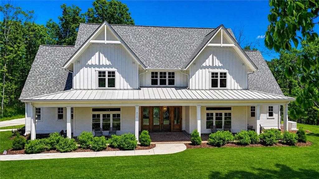 6 bedroom, 5 bathroom, 5,529 sq ft single family residence for sale at 800 Garland Mountain Trail, Waleska, GA 30183 — photo 2