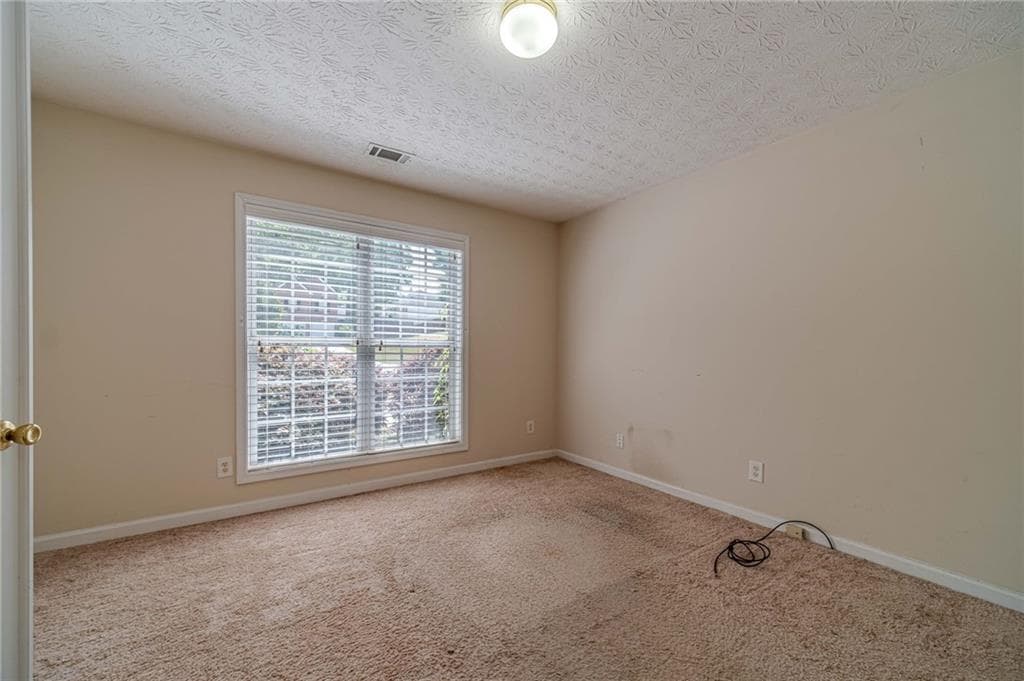 4 bedroom, 3 bathroom, 3,188 sq ft single family residence under contract at 775 Paper Creek Drive, Lawrenceville, GA 30046 — photo 6