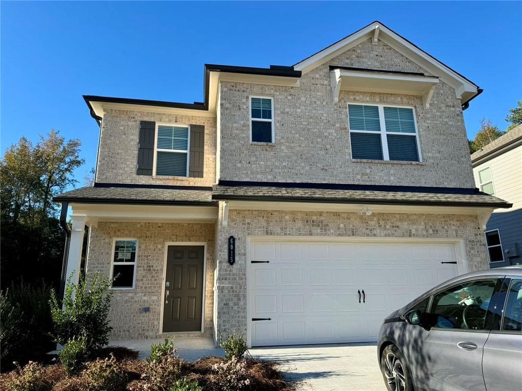 5 bedroom, 3 bathroom single family residence for rent at 6015 deer run Street, Union City, GA 30291 for $2,700 a month — photo 2