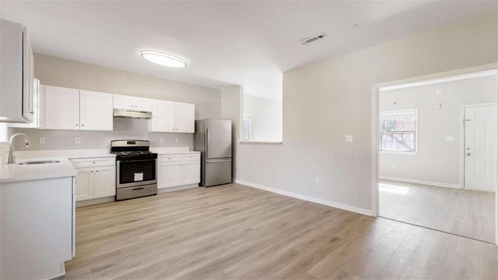 3 bedroom, 3 bathroom, 1,410 sq ft duplex for rent at 848 Ridge Avenue A, Atlanta, GA 30318 for $1,875 a month — photo 6