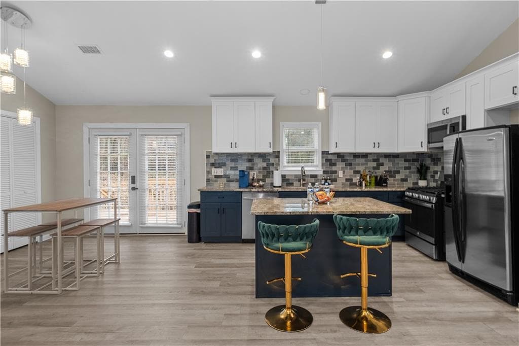 3 bedroom, 2 bathroom, 1,392 sq ft single family residence for sale at 1041 Stonewall Drive, Atlanta, GA 30315 — photo 3