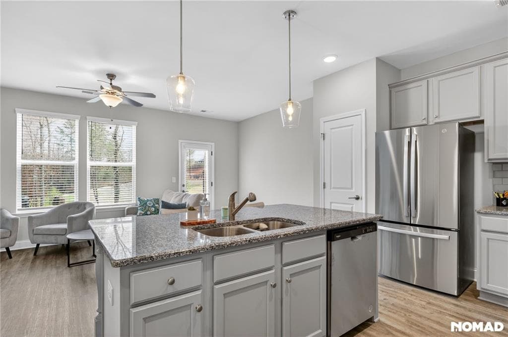 3 bedroom, 3 bathroom, 1,294 sq ft townhouse under contract at 110 Greenview Court, Homer, GA 30547 — photo 10