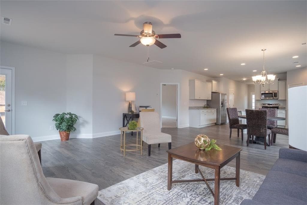 5 bedroom, 4 bathroom, 3,030 sq ft single family residence for sale at 3028 Fairway Drive, Villa Rica, GA 30180 — photo 8