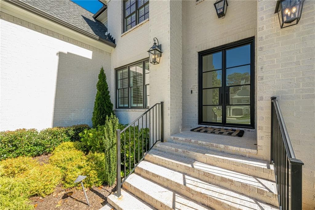 7 bedroom, 8 bathroom, 8,422 sq ft single family residence for sale at 730 Summit Terrace, Marietta, GA 30068 — photo 2