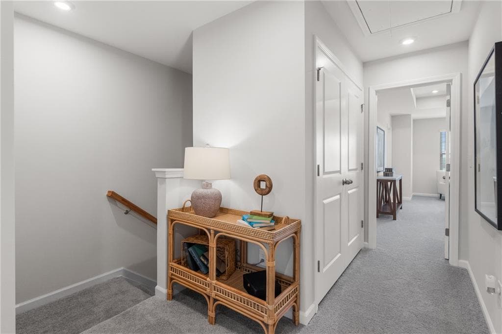 3 bedroom, 3 bathroom, 1,537 sq ft townhouse under contract at 526 Crown Drive, Emerson, GA 30137 — photo 8