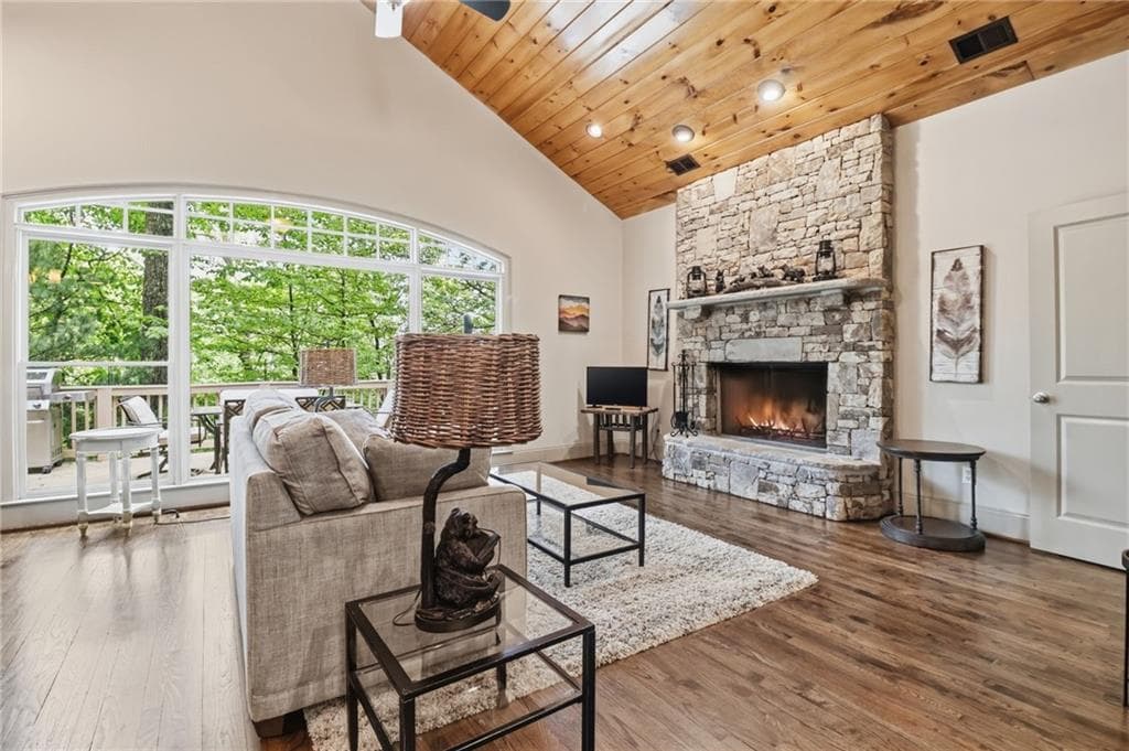 3 bedroom, 3 bathroom, 2,295 sq ft single family residence for sale at 1105 Valley View Drive, Big Canoe, GA 30143