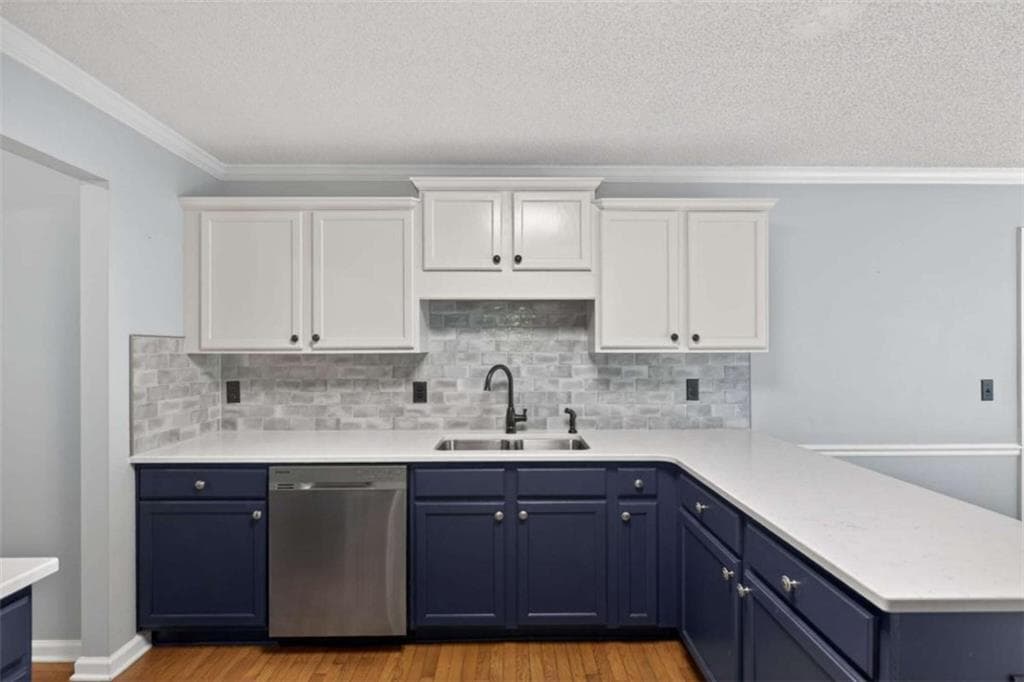 4 bedroom, 3 bathroom, 2,408 sq ft single family residence under contract at 1349 Southgate Drive, Villa Rica, GA 30180 — photo 7