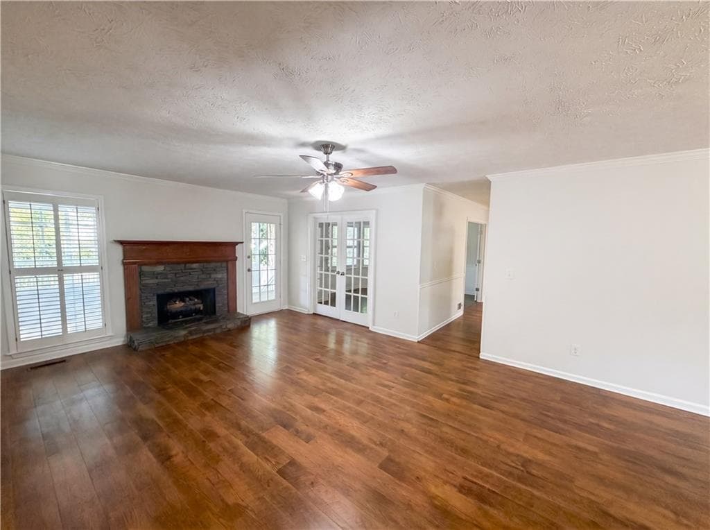 5 bedroom, 3 bathroom, 2,756 sq ft single family residence for sale at 520 Fawn Lane, Loganville, GA 30052 — photo 8